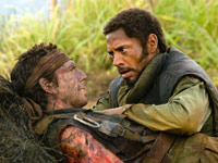 (from left) Ben Stiller aand Robert Downey Jr. in Tropic Thunder